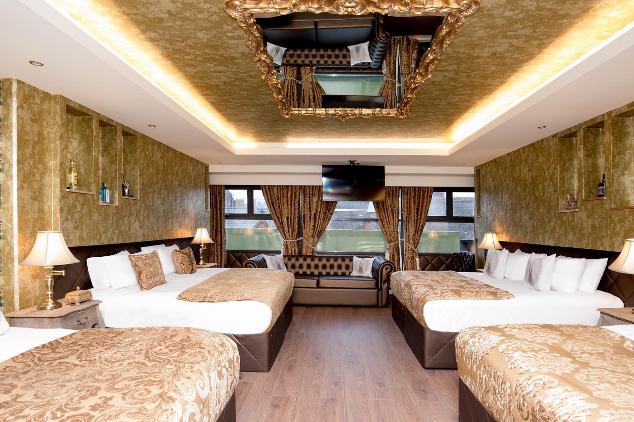 Signature Living At Shankly Hotel Ливърпул Екстериор снимка
